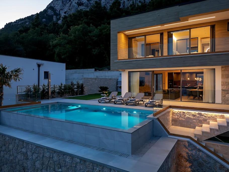 Villa Marta - Luxury Villa Baška Voda Exterior foto